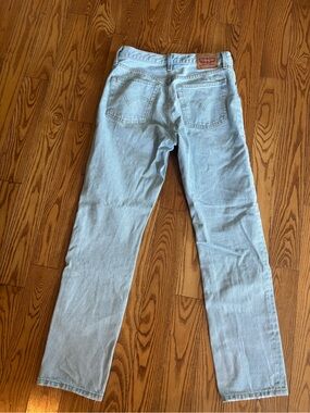Levi’s 501 button Fly straight leg Size 27/30